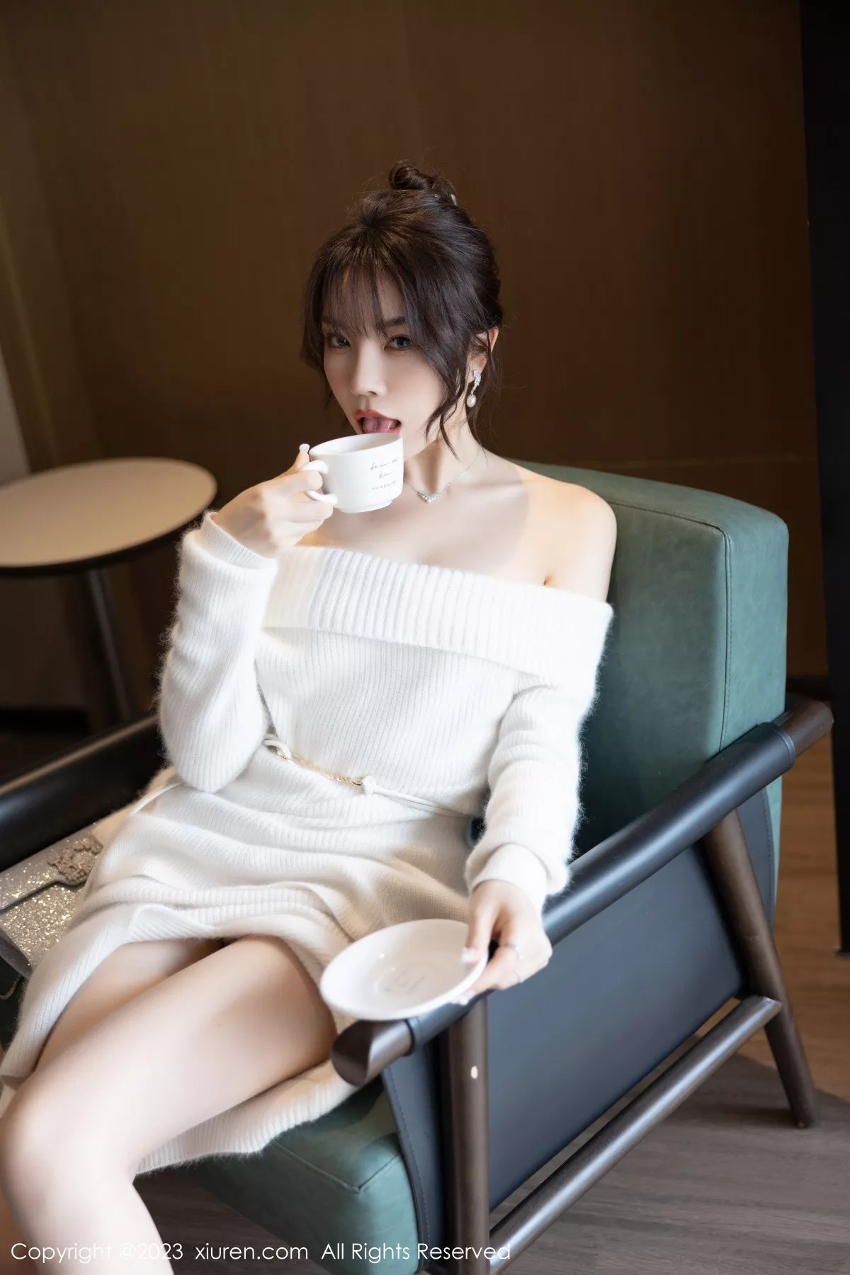 [XiuRen秀人网]第6132期徐莉芝写真-秀人资源网